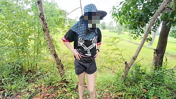 สาวไทยนวลน้องเดินโชว์หีริมทาง เสียงครวญครางไทยแท้ชัดเจน