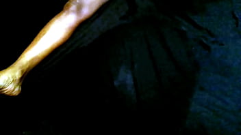 Sesi Panas Di Kat’s Playhouse: Tontin Aku Dihajar Ganas Oleh Cowok Bule Di Depan Penonton, Cewek Hitam Manis Ini Meraung-raung Nikmat