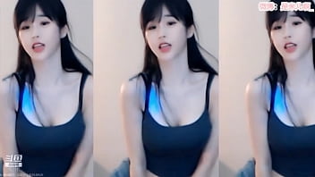 Em Gái Trung Quốc Uốn éo Vũ đạo Nóng Bỏng Kích Thích Cậu Em Căng Cứng