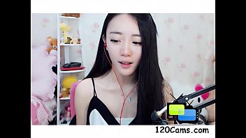 Tayangan Panas Webcam Live Gratis Cewek Asia Menggoda