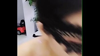 Gadis Tionghoa Panas Siap Melayani Di Depan Webcam