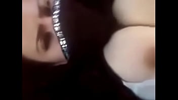 Tubuh Seksi Tunisia Dibungkus Kain