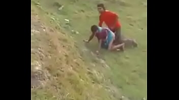बीहड़ में जंगली चुदाई
