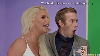 Hujan Deras Di Lubang Pantat Phoenix Marie – Tonton Fullnya Di Brazzers