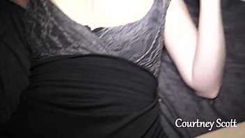 Istri Kakakku Menggoda Dan Menggairahkanku Di Depan Kamera (courtney Scott)