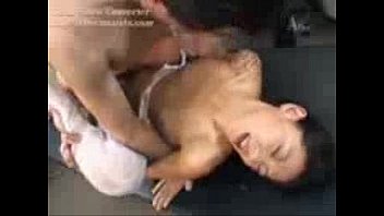 Perawat Tiongkok Matang Diharduki Keras Oleh Para Staf