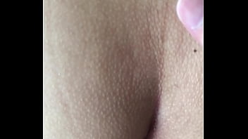Goyang Pantat Istri Tiongkok Yang Menggairahkan Saat Ditembak Dari Belakang