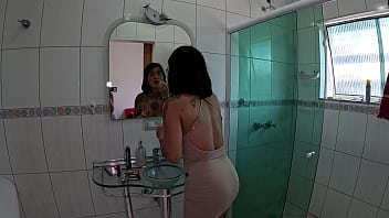 Kedatangan Mama Shirley Azevedo Di Mansion Untuk Adegan Mesum Pertamanya