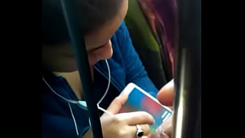 Desi Bhabhi Yang Menggoda Dan Penuh Nafsu