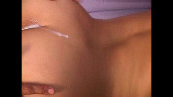 Pancuran Sperma Hitam Membasahi Pantat Ganas Milf May Dan Tina