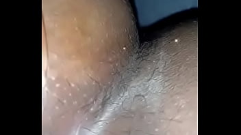 Pacar Gue Lagi Teleponin Gue, Pengen Banget Dengerin Suara Merdu Dia Yang Bikin Greget
