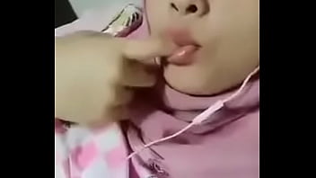 Panggilan Mesum Panas Dengan Gadis Berjilbab