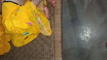 Malam Panas Dengan Kakak Tiri India Yang Menggoda
