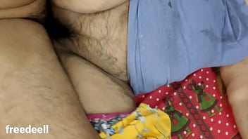 Bhabhi Ka Garam Doodh Pilaane Wali Poori Hindi Video