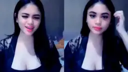 Kylie Belahan Dada Mulus Yang Menggoda Dan Menggairahkan