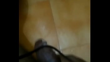 Pria India Dengan Kontol Hitam Besar