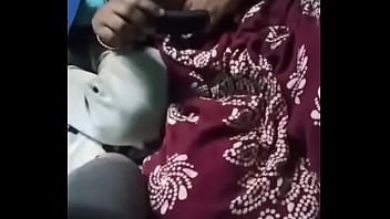 Desi Istri Nakal Digilir Dua Pria Dalam Threesome Panas