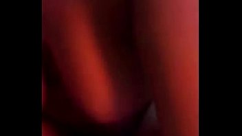 Gadis Tionghoa Montok Dengan Payudara Besar Menunggangi Tubuh