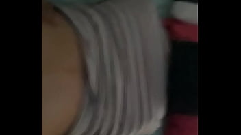 Gadis Asia Yang Menggoda Dengan Tubuh Seksi Dan Sensual