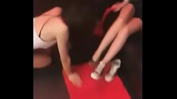 Dominasi Lesbian Tionghoa Yang Menggoda