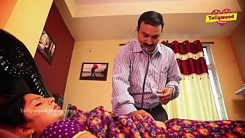 Dokter Perut Menggoda Istri India Yang Bergairah