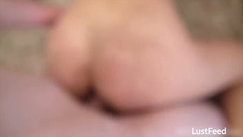 Mengejutkan Gadis Asia Seksi Tetangga Dengan Katana