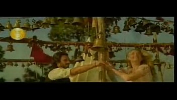 Kisne Kaha Is Pal Yahan Sirf Pyaar Ki Baatein Hoti Hain?