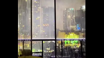Annojs: Gadis Pekerja Arab Yang Menggairahkan