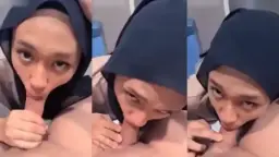 Hijab Genit Mengulum Kontol Besar