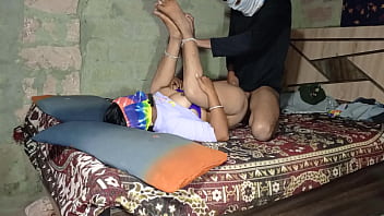 Meri Bhabhi Ki Raat Bhar Zor Zor Se Chudai, Ghar Ke Andar Uski Step Sister Bhi Chudi