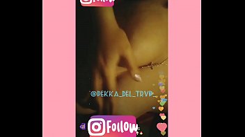 Mamerkan Payudara Di Live Instagram