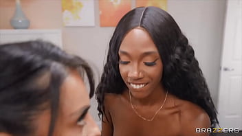Panggil Dia Ke Kamar / Brazzers / Unduh Lengkap Di Https://zzfull.com/over