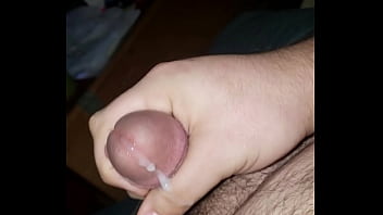 Goyangan Liar Di Ruang Tamu