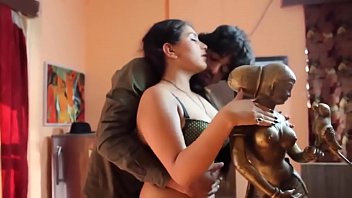 Gadis Desi Cantik Yang Menggoda Dalam Kisah Cinta Yang Membara