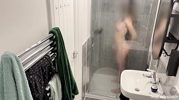 Mengejutkan! Ternyata Gadis Arab Berhijab Bisa Sepanas Itu, Ketahuan Lagi Mengocok Di Kamar Mandi.