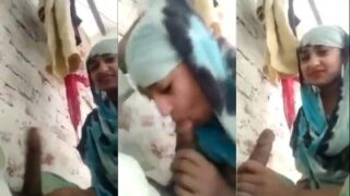 Gadis India 18 Tahun Menggoda Dengan Mulut Menggairahkan