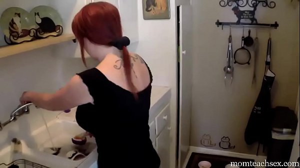 Menggila Dengan Ibu Tiri | Momteachsex.com