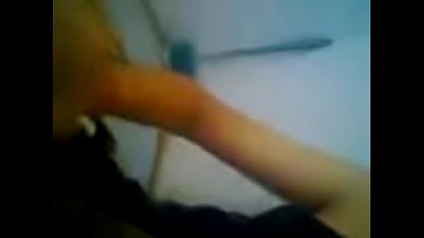 Gadis India Yang Menggoda Dengan Lekuk Tubuh Yang Memabukkan