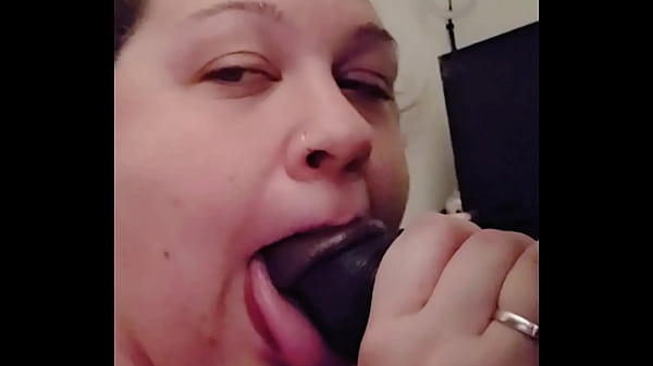 Kakak Tiri Dengan Bibir Dsl Menggoda Menghisapku Hingga Kering