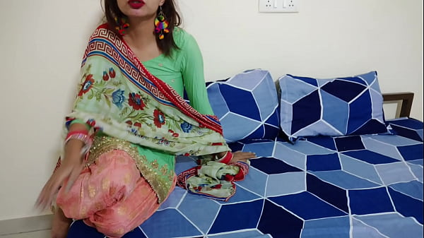 साआरभाभी6 को बेहद सेक्सी तरीके से लुभाकर जबरदस्त गांड मारी, साफ हिंदी आवाज में भाग-1