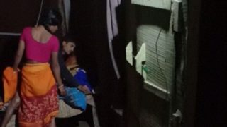 Rekaman Mesum Tersembunyi Bibi Desa Dengan Penyewa