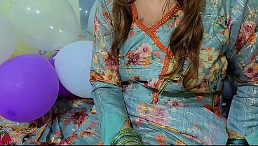 Desi Bari Behan Ki Garam Phudi Ka Mazedaar Phuda – Chikhte Hue Moans