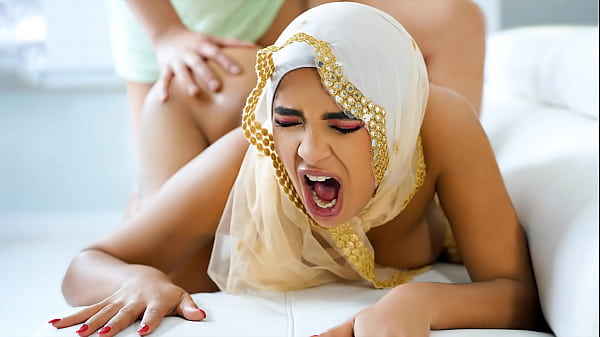 Menggoda Kekasih Berhijab Yang Tabu Bercinta Demi Tradisi – Nafsu Terlarang