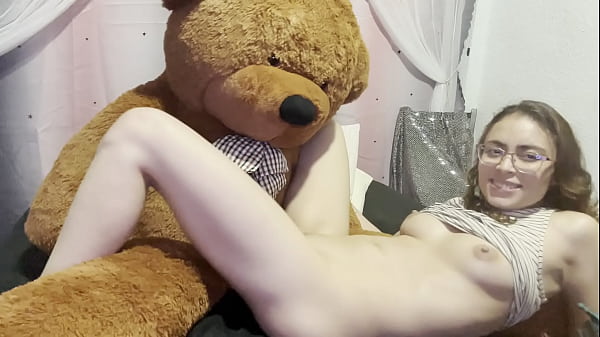 Rossmexicana Se Goza A SÍ Misma Con Su Peluche Caliente Y Sus Consoladores…