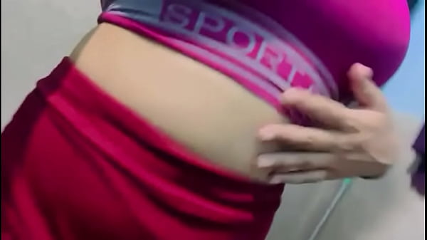 Tetesan Basah Memek Montok India, Payudara Besar Menggoda