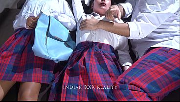 Kisah Panas Kakak Tiri Dan Adik Tiri India Yang Tak Tahan Godaan