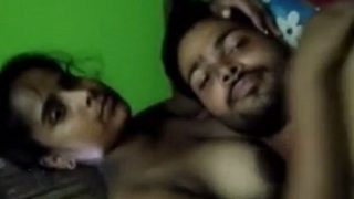 Pasangan Bengali Lagi Nikmatin Karantina Di Rumah, Bikin Suasana Panas Dan Basah.