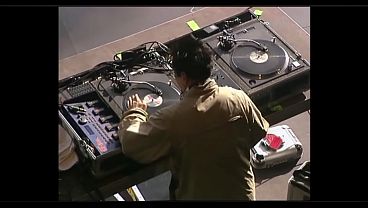 Bersama Kamu Di Atas Panggung, Malam Itu Panas Banget (live Di Rock Am Ring 2001)