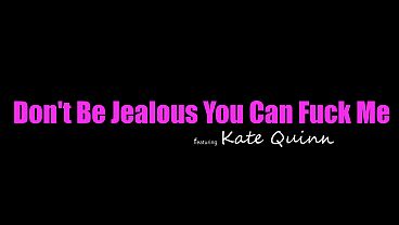 Si Rambut Merah Kate Quinn Nunggingin Charlie Dean Keras-keras, Lalu Nampung Crot Kental Dalem Lubang Basahnya.