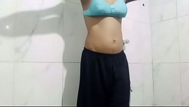 Viral Video Adik Tiri Desi India Bikin Panas, Bikin Ngiler!